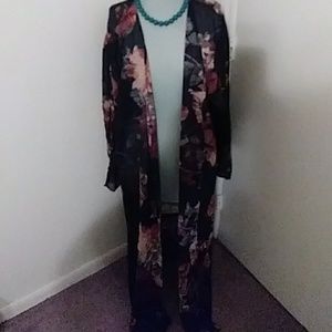Floral Rose Pattern Kimono